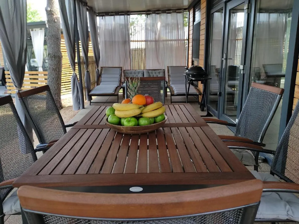 Dalmatino Pleasure - Beach House Camp Dalmacija Privlaka Privlaka  Holiday home Privlaka (Zadar)